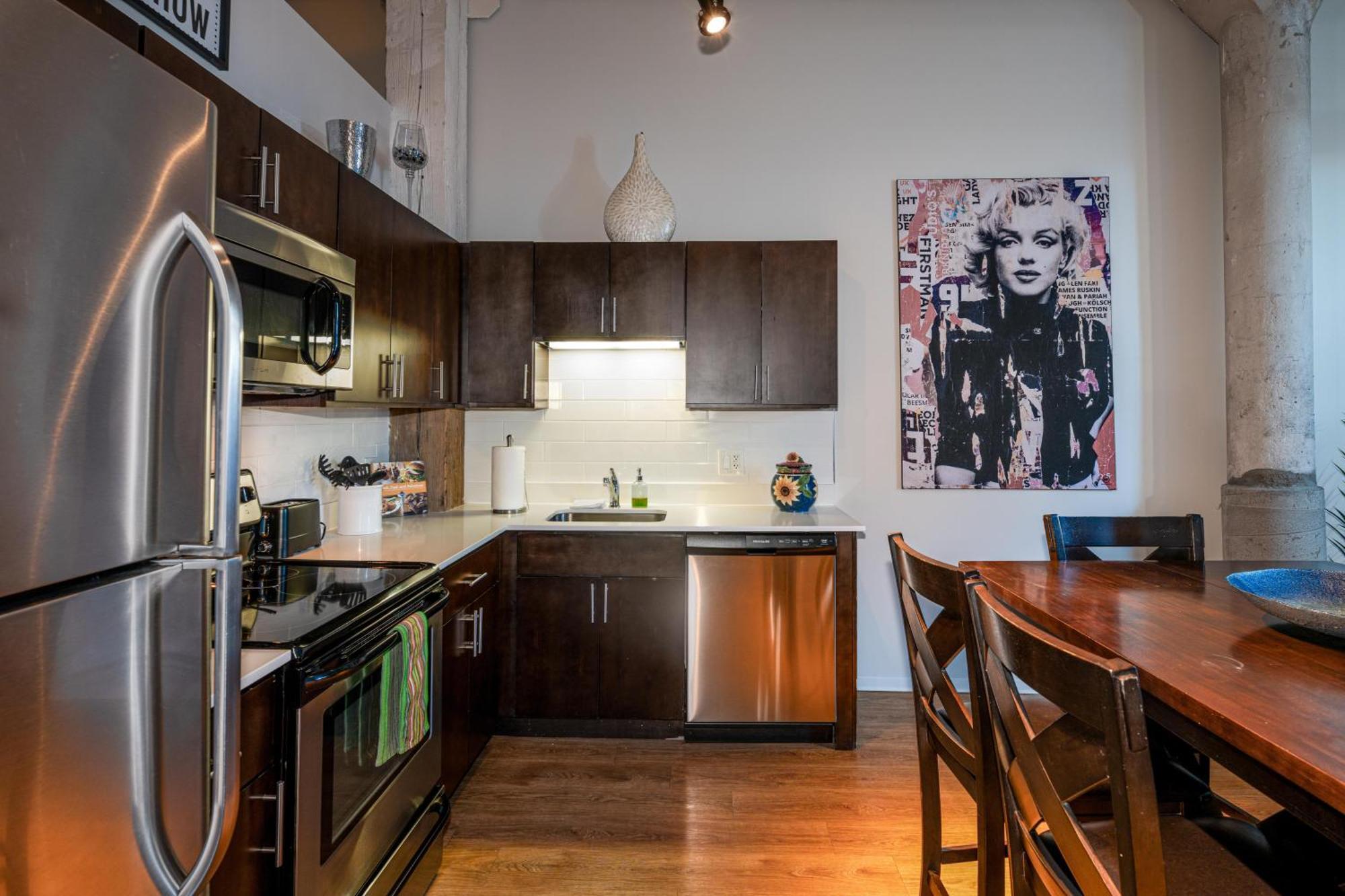 Luxery Stay Chicago - Themed Units! Close To Downtown, Mccormick Place & Wintrust Arena Eksteriør billede