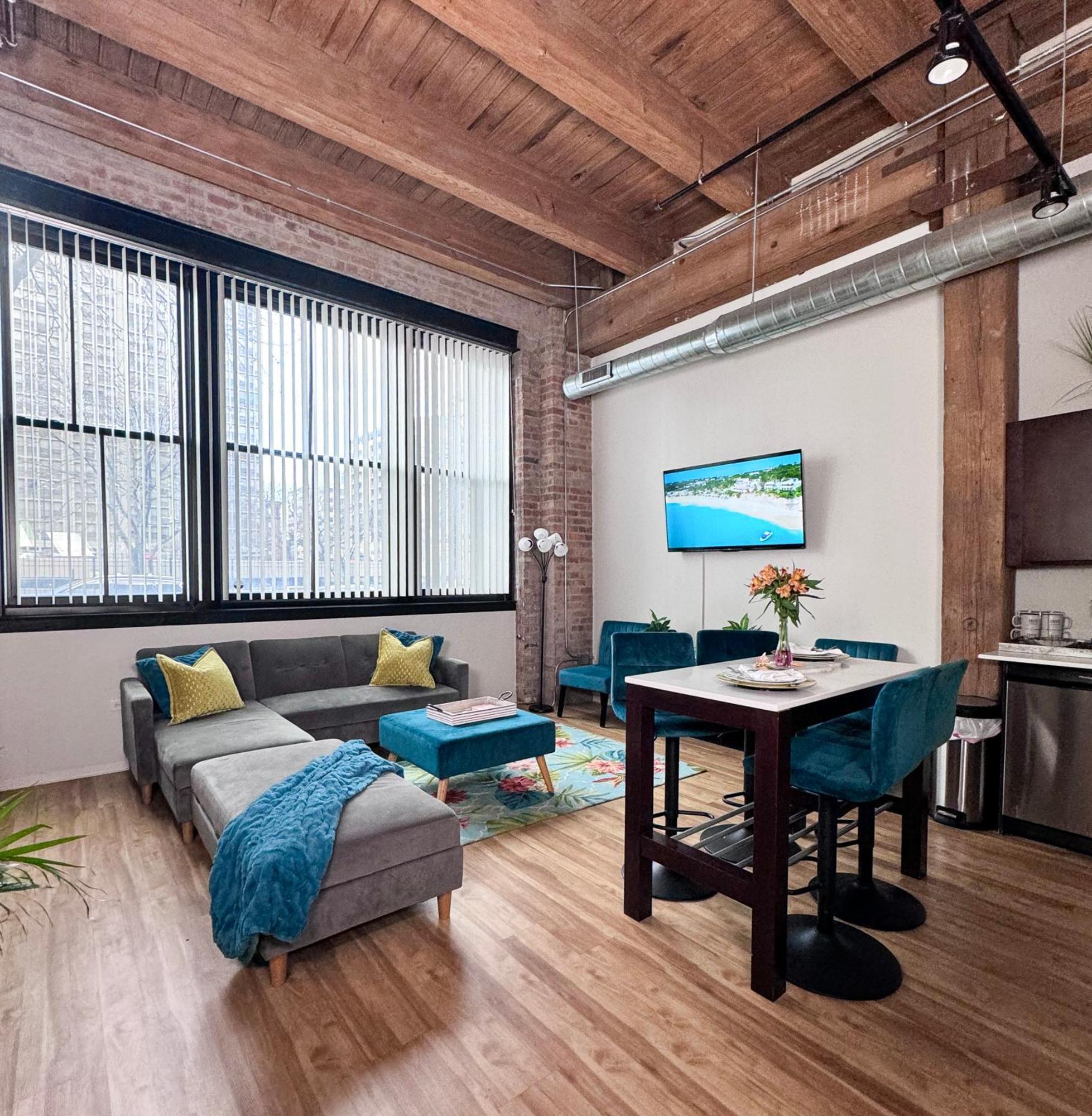 Luxery Stay Chicago - Themed Units! Close To Downtown, Mccormick Place & Wintrust Arena Eksteriør billede