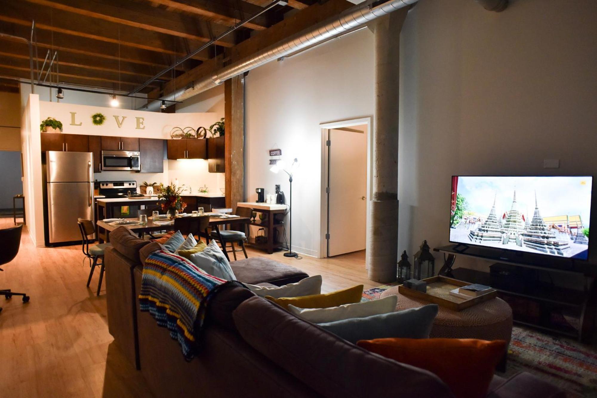 Luxery Stay Chicago - Themed Units! Close To Downtown, Mccormick Place & Wintrust Arena Eksteriør billede