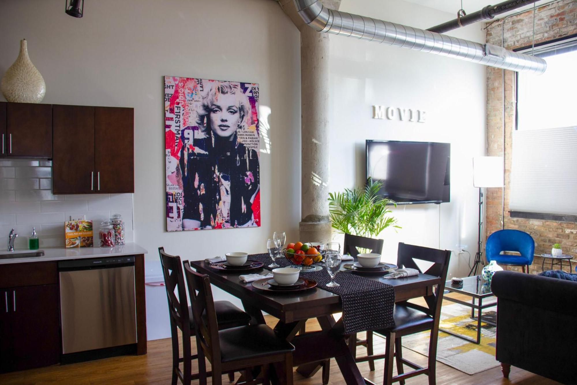 Luxery Stay Chicago - Themed Units! Close To Downtown, Mccormick Place & Wintrust Arena Eksteriør billede
